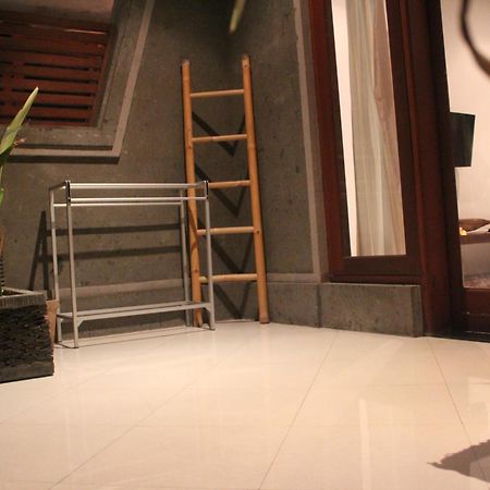 Letos Kubu Homestay Kuta Lombok Szoba fotó