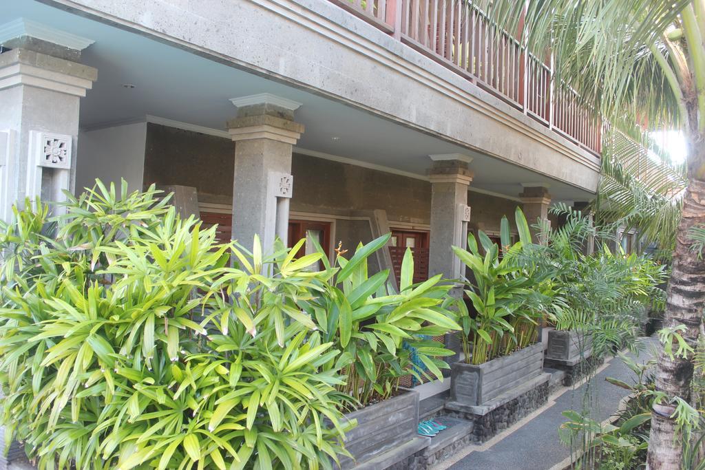 Letos Kubu Homestay Kuta Lombok Kültér fotó